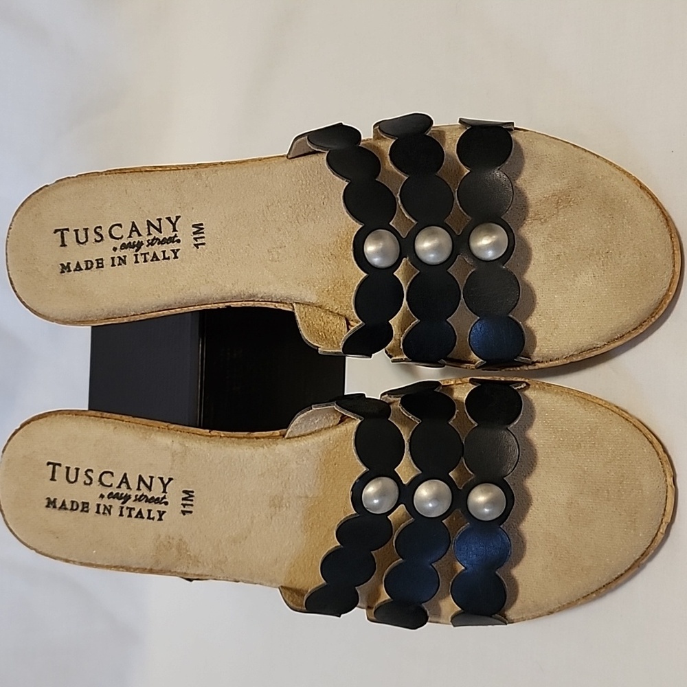 Tuscany Easy Street Black Women's Sandals
